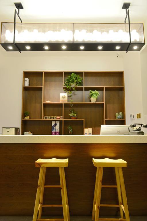 Hangzhou Puyu Travelling With Hotel 外观 照片